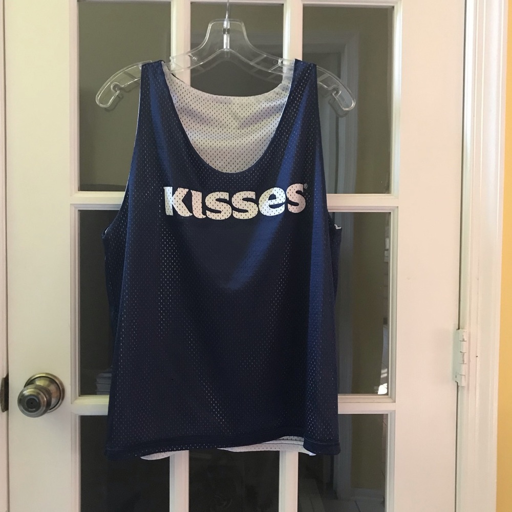 Kisses Tank